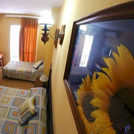 Cuevas 2* Fuengirola