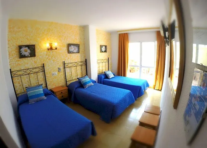 Cuevas 2* Фуэнхирола