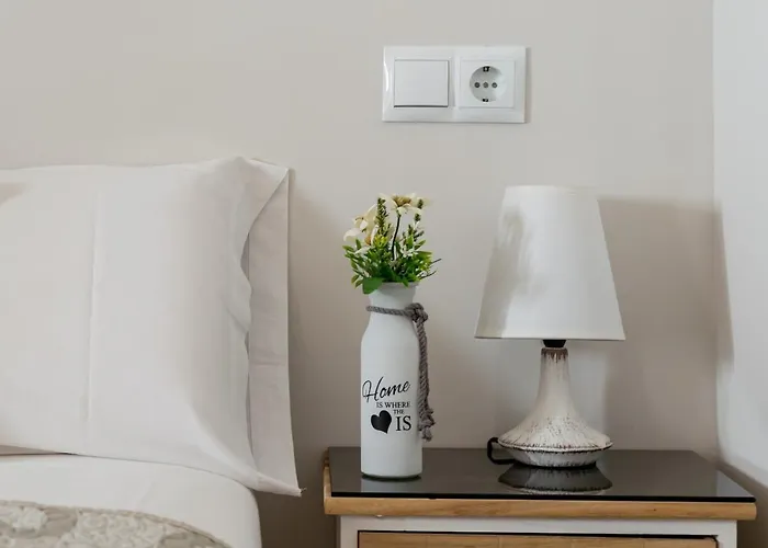 Cuevas 2* فوينخيرولا