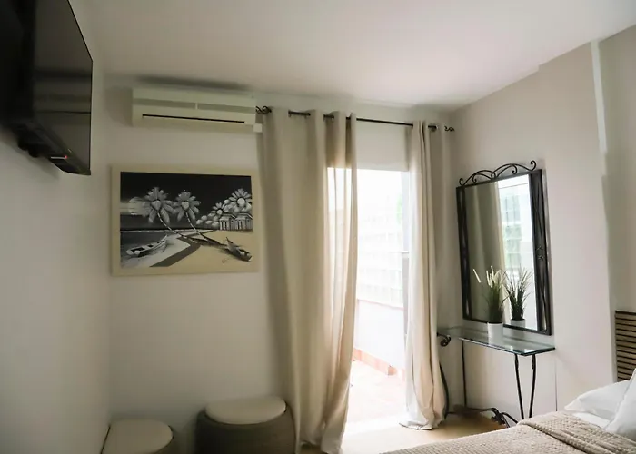 Cuevas بيت ضيافة 2*